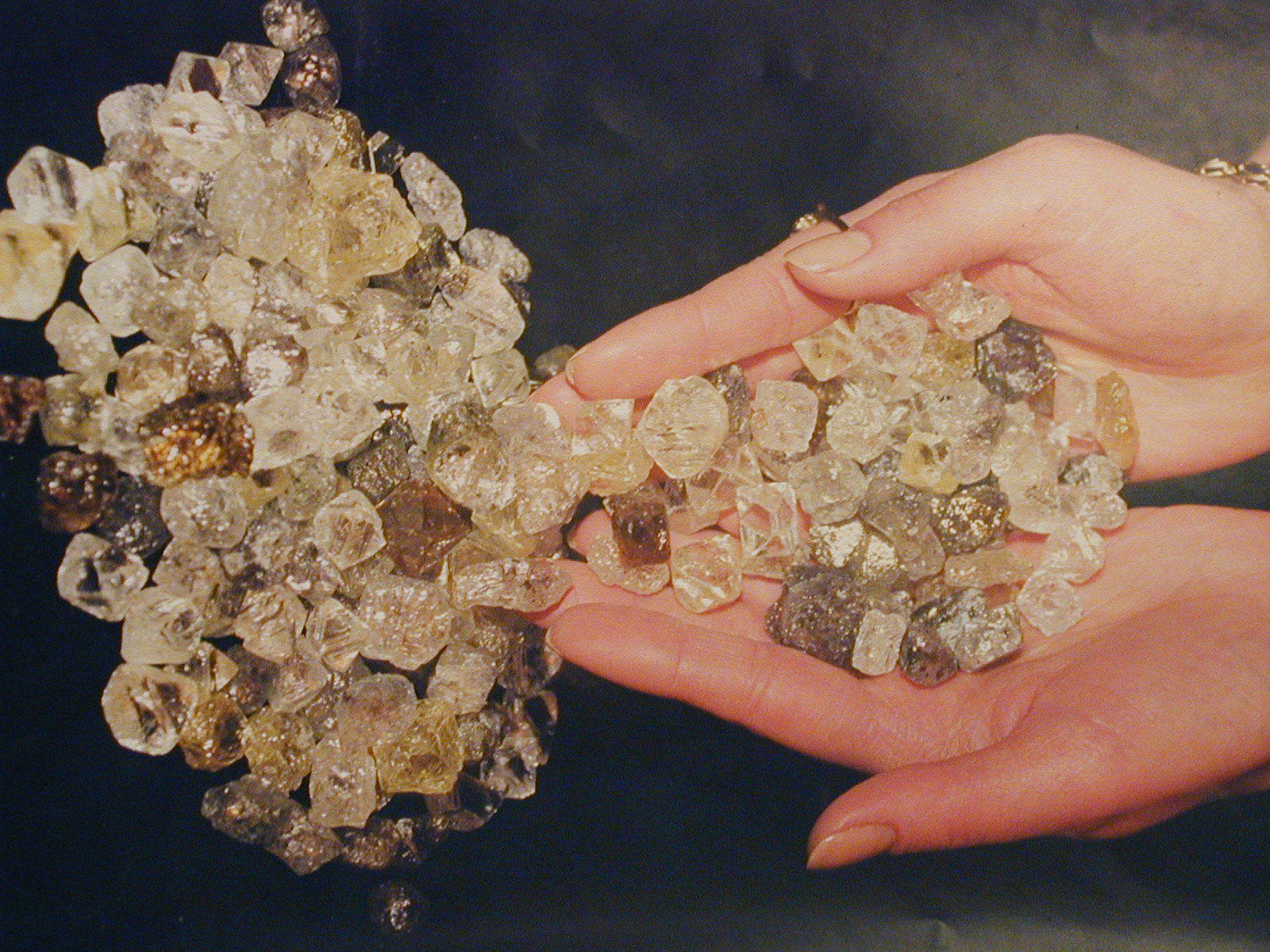 Красновишерский прииск золота Алмазы