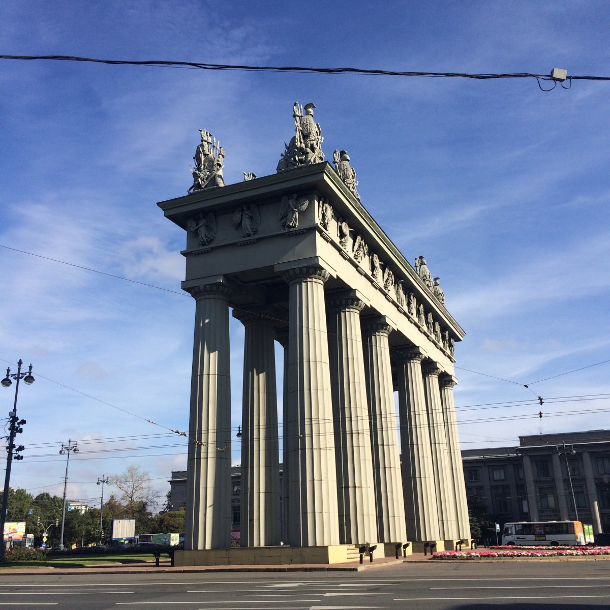 Триумфальная арка московские ворота